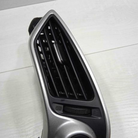 deflektor-obduva-salona-centralnyi-hyundai-ix35-i-art-93047-big-5