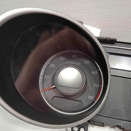 panel-priborov-shhitok-hyundai-ix35-i-art-93054-big-5