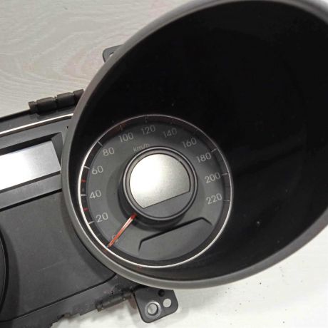 panel-priborov-shhitok-hyundai-ix35-i-art-93054-big-3