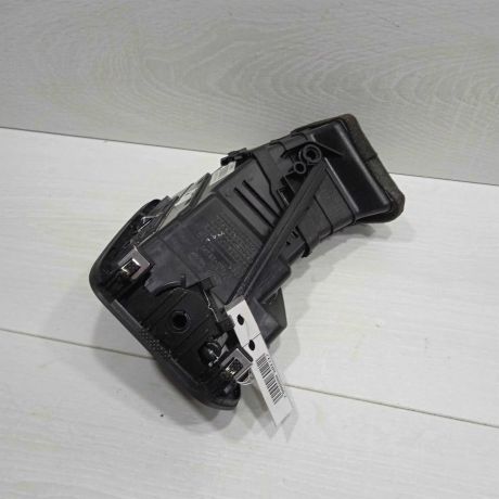 deflektor-obduva-salona-pravyi-hyundai-ix35-i-art-93294-big-1