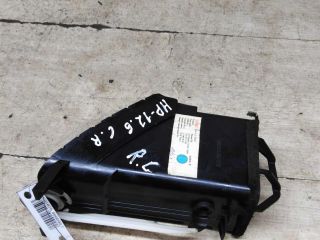 deflektor-obduva-salona-srednii-pravyi-nissan-primera-p12-art-96888