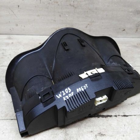panel-priborov-shhitok-mercedes-c-klass-w203-kupe-art-99048-big-1