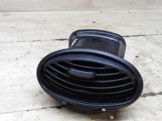 deflektor-obduva-salona-ford-focus-i-restailing-art-100033