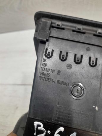 deflektor-obduva-salona-pravyi-volkswagen-passat-b6-art-100742-big-2