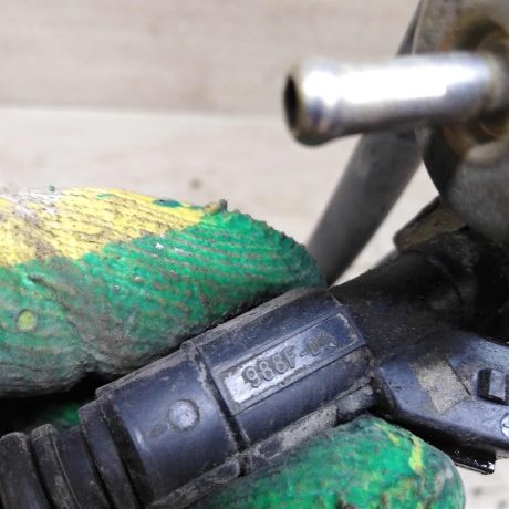 forsunka-toplivnaia-ford-focus-i-art-100775-big-3