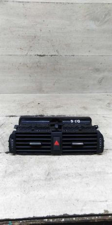 deflektor-obduva-salona-centralnyi-volkswagen-jetta-vi-art-100984-big-0