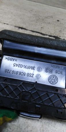 deflektor-obduva-salona-centralnyi-volkswagen-jetta-vi-art-100984-big-5
