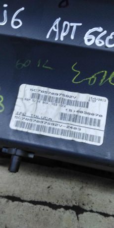 bordacok-volkswagen-jetta-vi-art-101099-big-8