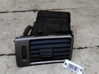 deflektor-obduva-salona-levyi-audi-a6-c5-art-101426