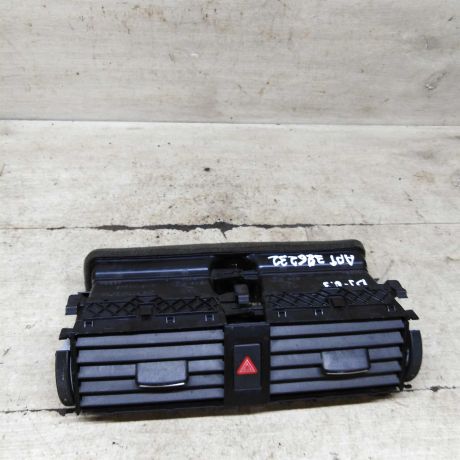 deflektor-obduva-salona-centralnyi-volkswagen-jetta-vi-art-101699-big-0