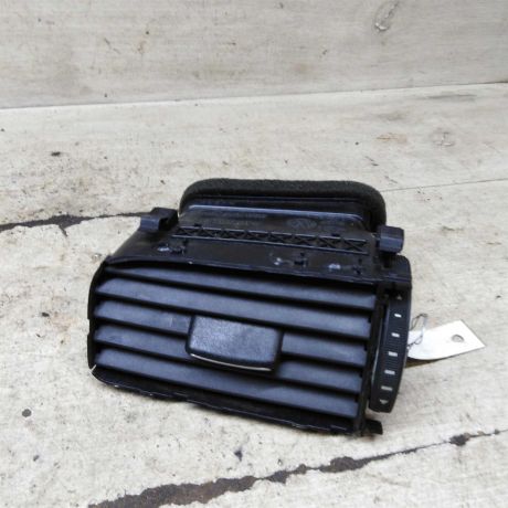 deflektor-obduva-salona-levyi-volkswagen-jetta-vi-art-101817-big-0