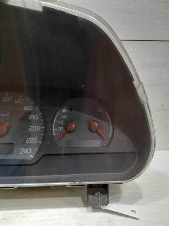 panel-priborov-shhitok-volvo-s40-volvo-v40-art-101867-big-3