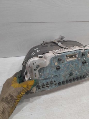 panel-priborov-shhitok-16i-volvo-s40-volvo-v40-art-101886-big-2