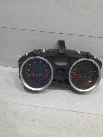 panel-priborov-shhitok-renault-megane-ii-art-101911-big-0