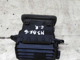 deflektor-obduva-salona-pravyi-mazda-3-bk-art-102047