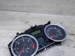 panel-priborov-shhitok-renault-megane-ii-art-102079