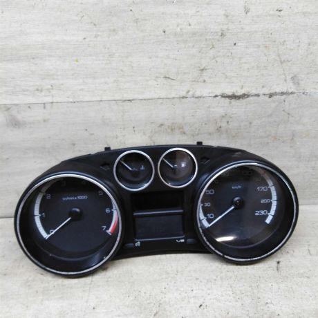 panel-priborov-shhitok-peugeot-308-i-art-102168-big-0