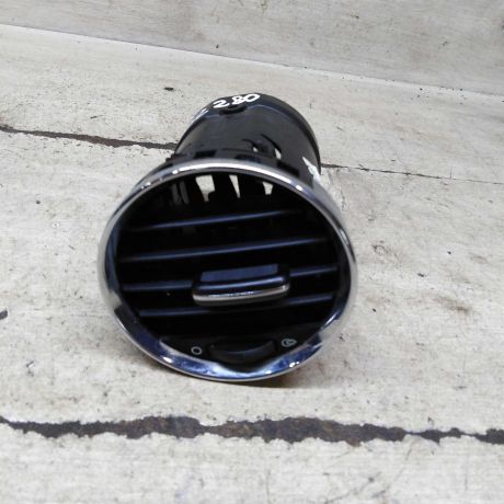 deflektor-obduva-salona-centralnyi-peugeot-308-i-art-102821-big-2