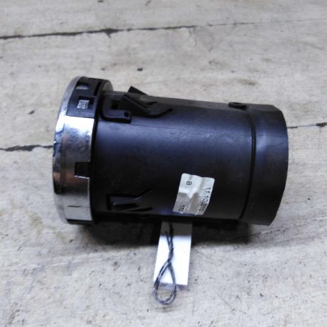 deflektor-obduva-salona-centralnyi-peugeot-308-i-art-102824-big-3