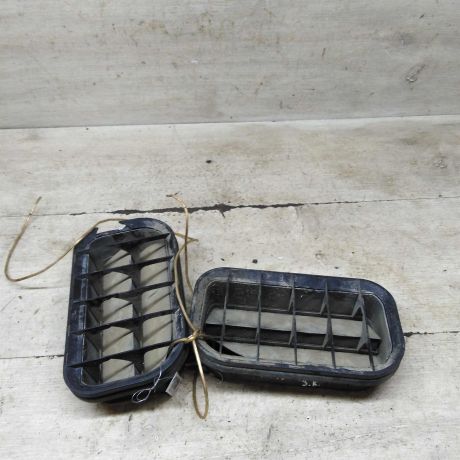 deflektor-ventiliacii-kuzova-avtomobilia-ford-mondeo-3-art-103088-big-4