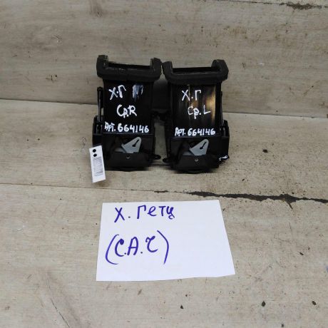 deflektor-obduva-salona-centralnyi-hyundai-getz-art-104358-big-0