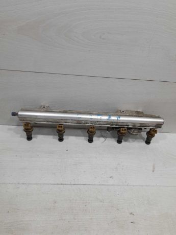 forsunka-toplivnaia-volvo-s80-24i-art-104773-big-0