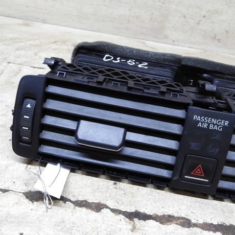 deflektor-obduva-salona-volkswagen-jetta-vi-art-105259-big-3