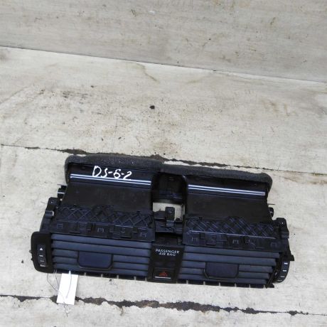 deflektor-obduva-salona-volkswagen-jetta-vi-art-105259-big-2