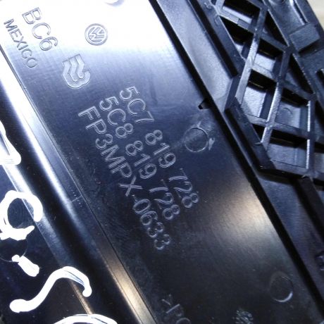 deflektor-obduva-salona-volkswagen-jetta-vi-art-105259-big-1