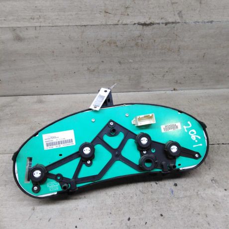 panel-priborov-shhitok-peugeot-206-art-105605-big-3