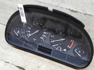 panel-priborov-shhitok-bmw-e39-25-tdi-art-106055