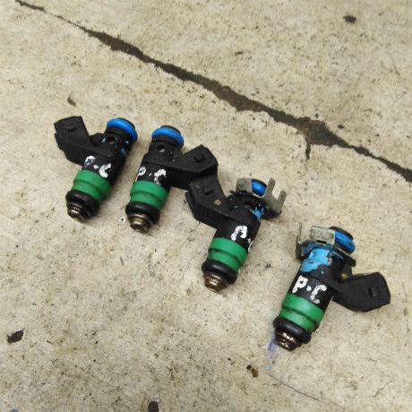 forsunka-toplivnaia-renault-sandero-i-art-106382-big-0