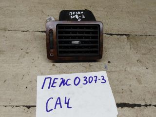 deflektor-obduva-salona-pravyi-peugeot-307-art-106494