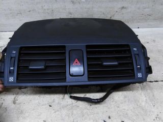 deflektor-obduva-salona-centralnyi-toyota-corolla-x-e140-e150-art-107793