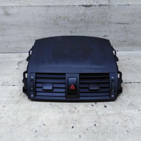 deflektor-obduva-salona-centralnyi-toyota-corolla-x-e140-e150-art-107793-big-6