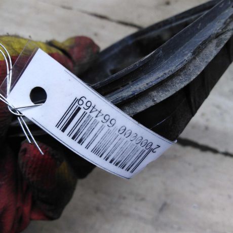 deflektor-vozdusnogo-potoka-v-zadnee-krylo-skoda-octavia-a5-art-108382-big-1