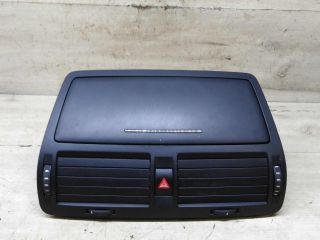 deflektor-obduva-salona-centralnyi-bardacok-knopka-avariinoi-signalizacii-skoda-octavia-a5-art-108975