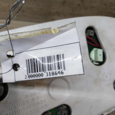 panel-priborov-shhitok-20i-ford-focus-1-art-109547-big-9