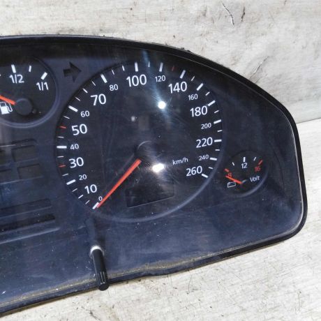 panel-priborov-shhitok-audi-a6-c5-art-109775-big-6