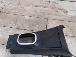 konsol-centralnaia-nissan-tiida-i-art-110131