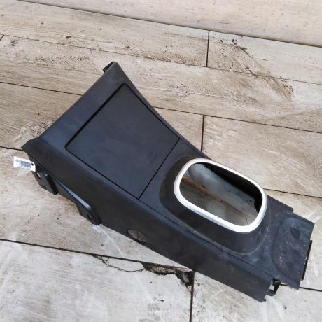 konsol-centralnaia-nissan-tiida-i-art-110131-big-9