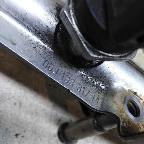 rampa-toplivnaia-18i-volkswagen-passat-b6-art-110372-big-2