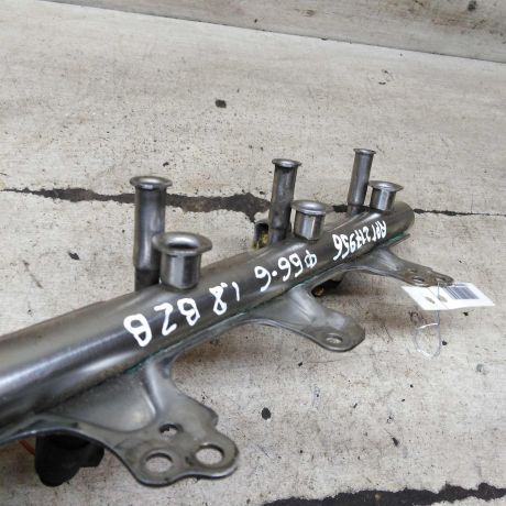 rampa-toplivnaia-18i-volkswagen-passat-b6-art-110372-big-4