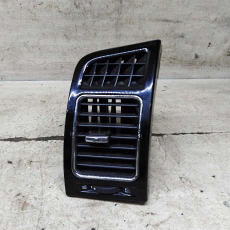 deflektor-obduva-salona-pravyi-geely-emgrand-ec7-art-111067-big-0