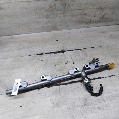 rampa-toplivnaia-nissan-qashqai-ii-restailing-art-111114-big-1