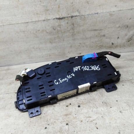 panel-priborov-shhitok-geely-emgrand-ec7-art-111126-big-3