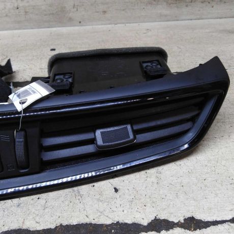 deflektor-obduva-salona-centralnyi-nissan-qashqai-ii-restailing-art-111295-big-2