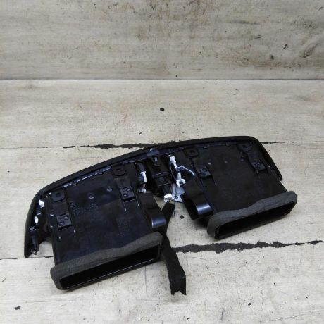 deflektor-obduva-salona-centralnyi-nissan-qashqai-ii-restailing-art-111295-big-8