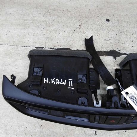 deflektor-obduva-salona-centralnyi-nissan-qashqai-ii-restailing-art-111295-big-5