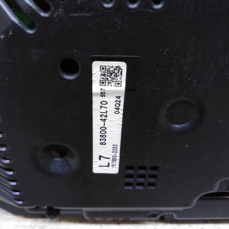 panel-priborov-shhitok-toyota-rav4-iv-xa40-art-111334-big-2